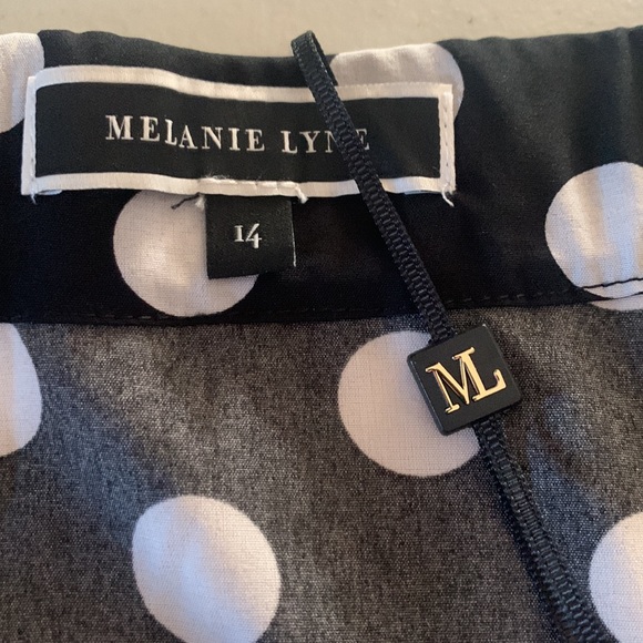 Womens size 14 Melanie Lyne polka dot skirt - Picture 5 of 6